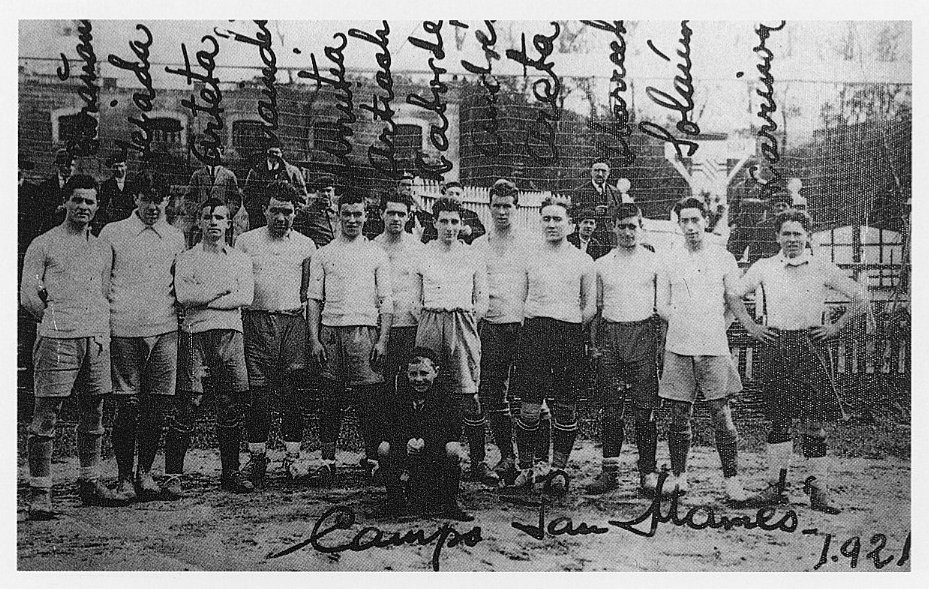 PRIMERA PLANTILLA DE LA HISTORIA DEL CLUB 1920-1921